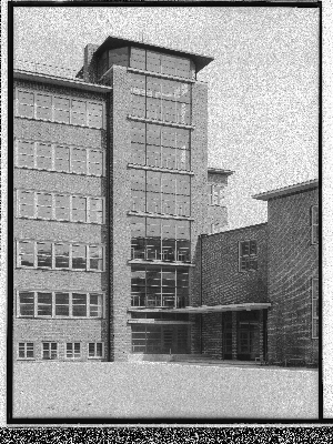 Vorschaubild von Schule Adlerstrasse (Hamburg-Barmbek): Gebäude Teilansicht