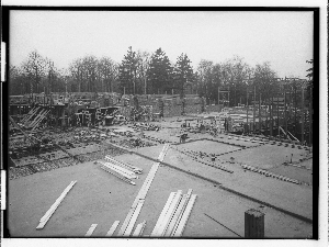 Vorschaubild von Krematorium Ohlsdorf (Hamburg-Ohlsdorf): Aufnahme während des Baues