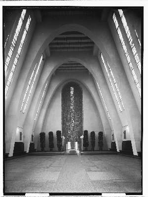 Vorschaubild von Krematorium Ohlsdorf (Hamburg-Ohlsdorf): Inneres der Kapelle