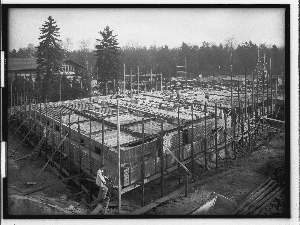 Vorschaubild von Krematorium Ohlsdorf (Hamburg-Ohlsdorf): Aufnahme während des Baues