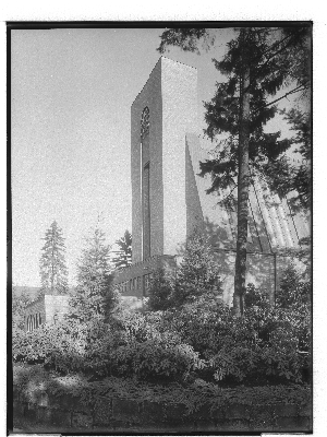 Vorschaubild von Krematorium Ohlsdorf (Hamburg-Ohlsdorf): Gebäudeteilansicht