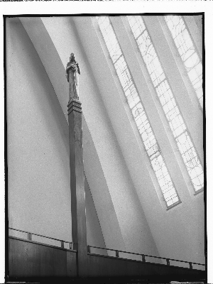 Vorschaubild von Krematorium Ohlsdorf (Hamburg-Ohlsdorf): Inneres der Kapelle
