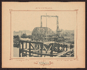 Vorschaubild von Eisenbahndrehbrücke über die Obereider bei Rendsburg. Aufstellung des eisernen Oberbaues. Anfang März 1893.